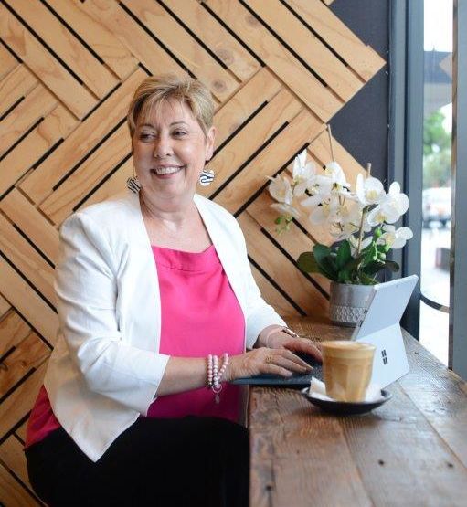 Sue Gilroy is a reputable and empathetic life and business coachcoach